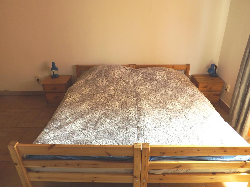 Napos Vendeghaz Hotel Gyor Bagian luar foto
