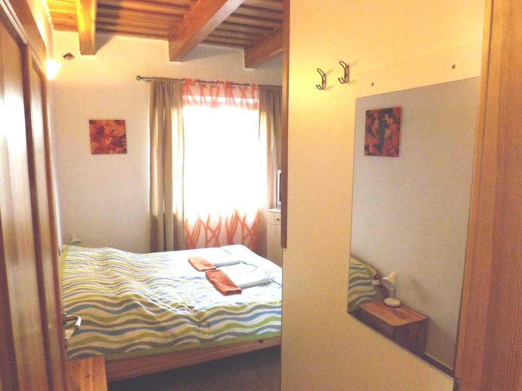 Napos Vendeghaz Hotel Gyor Bagian luar foto