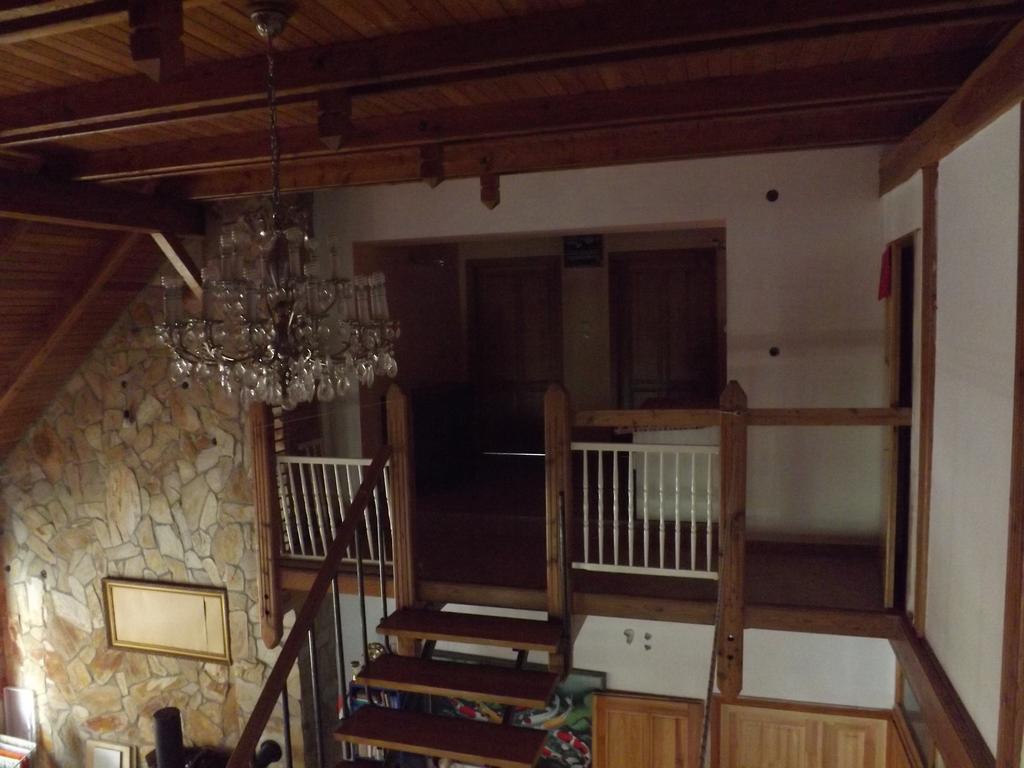 Napos Vendeghaz Hotel Gyor Bagian luar foto